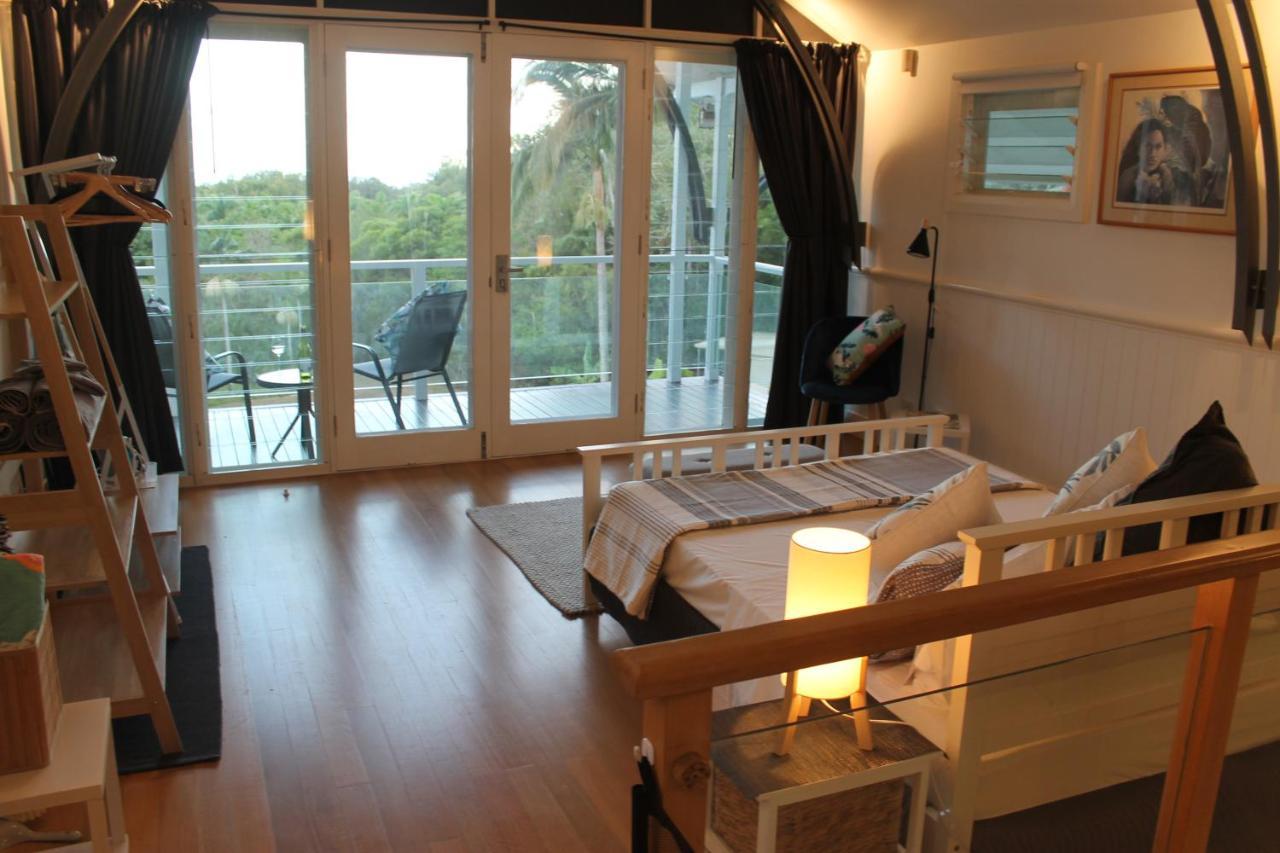 Seaviews Oak Beach Exterior photo